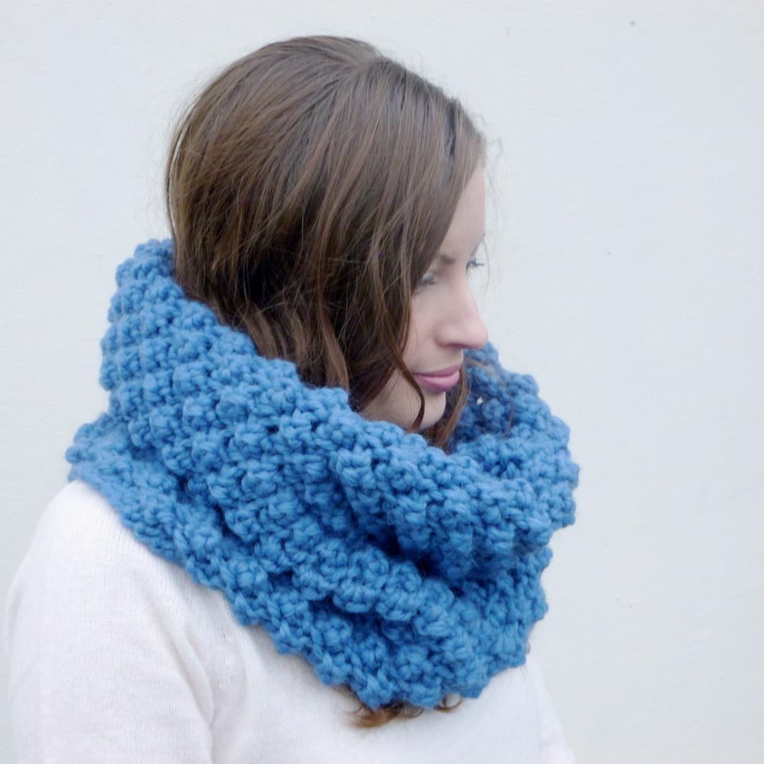 COMING SOON! PDF knitting pattern - berry stitch snood